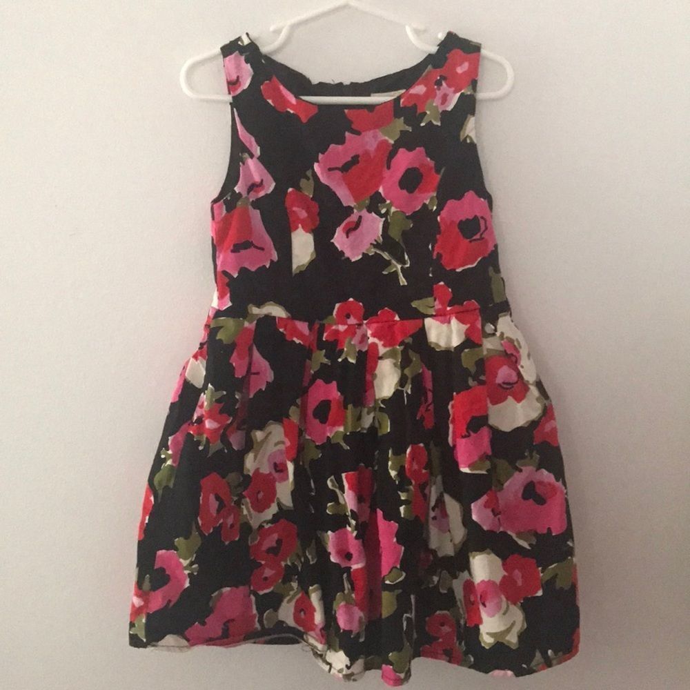 ❤️💖🖤EUC Beautiful Little girl dress ❤️💗🖤